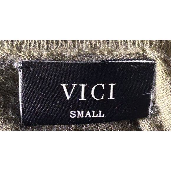 Vici Editor in Chief Lightweight Camo Side Zip Hem Luxury Pullover Sweater Small - Picture 6 of 7